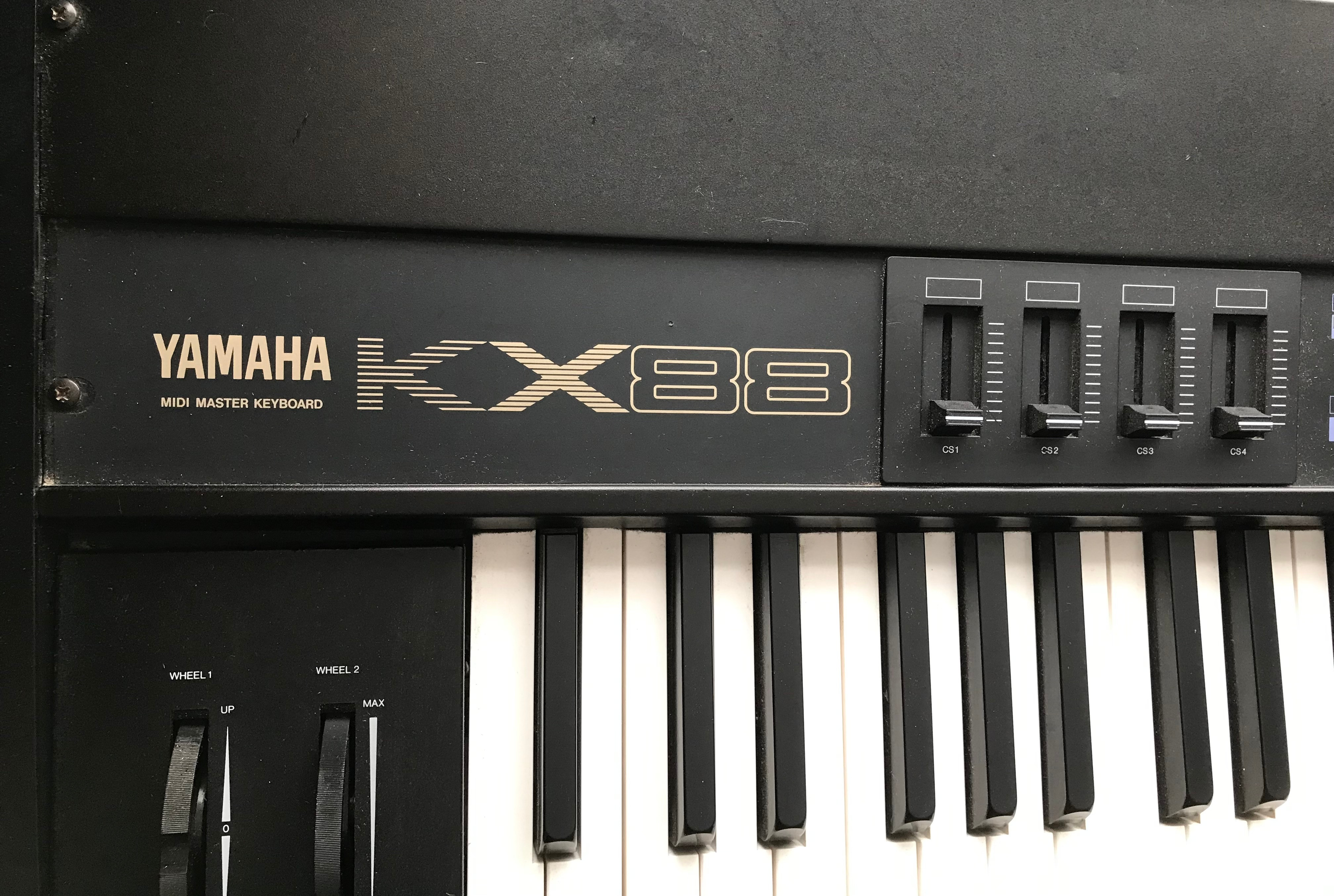 Yamaha KX88 Logo.jpeg